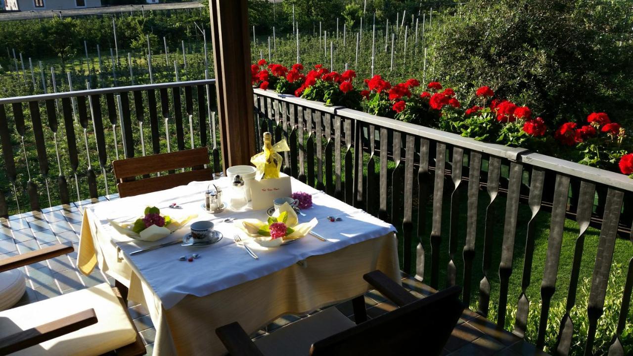 Pension Rebgut Bed and Breakfast Lana Eksteriør billede
