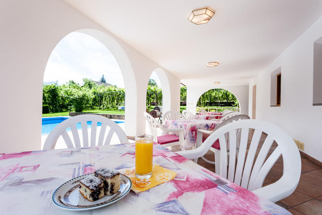 Pension Rebgut Bed and Breakfast Lana Eksteriør billede