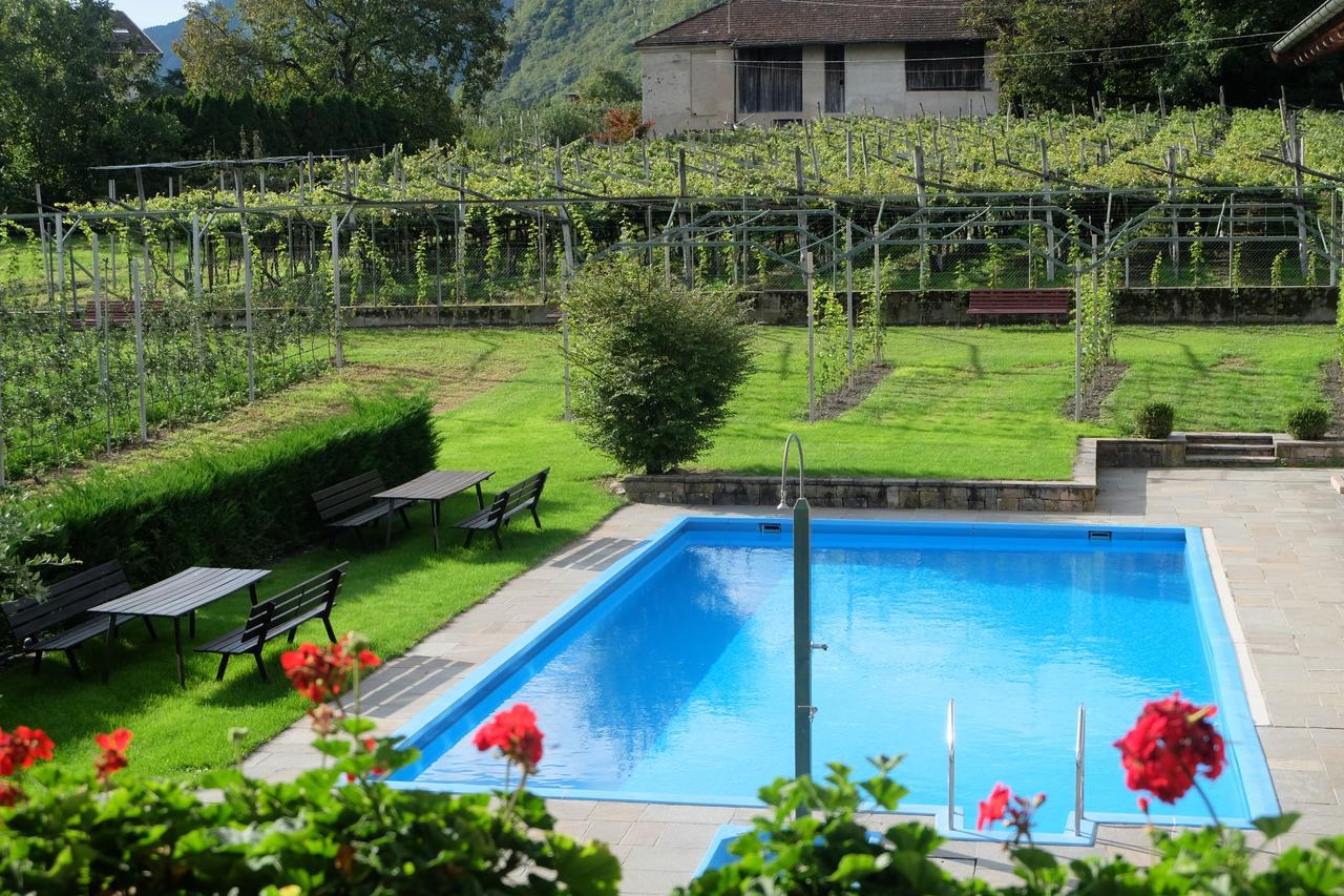 Pension Rebgut Bed and Breakfast Lana Eksteriør billede
